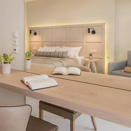 Otel Strofades Plános